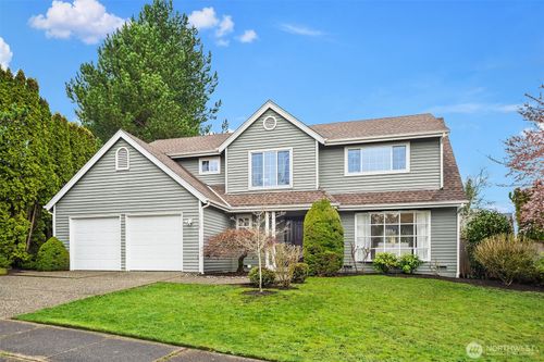 17158 Ne 37th Pl, Bellevue, WA, 98008-6164 | Card Image