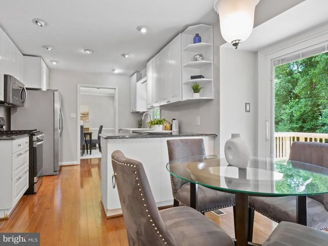 9228 Lake Braddock Dr, House other with 5 bedrooms, 4 bathrooms and null parking in BURKE VA | Image 16