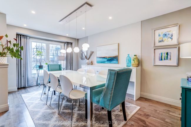 142 Carnwith Dr E, House attached with 3 bedrooms, 3 bathrooms and 2 parking in Whitby ON | Image 5