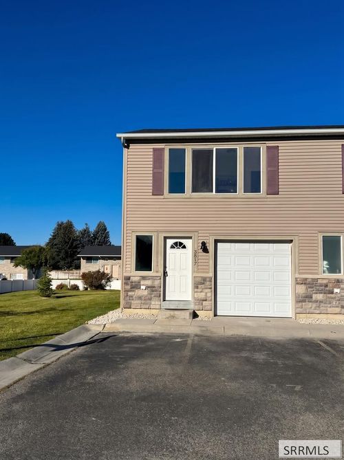 3517 Greenfield Dr, Ammon, ID, 83406-7612 | Card Image
