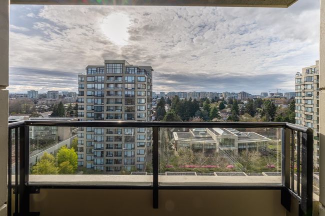 1508 - 9133 Hemlock Drive, Condo with 2 bedrooms, 2 bathrooms and 1 parking in Richmond BC | Image 17