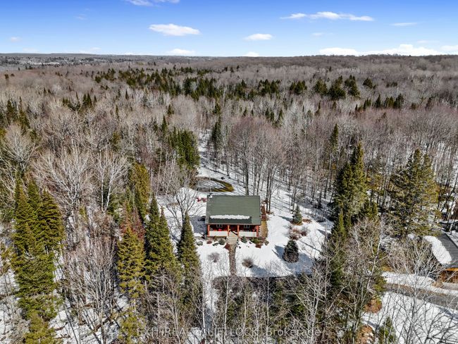 3428 County Rd 620, House other with 2 bedrooms, 1 bathrooms and 10 parking in Apsley ON | Image 5
