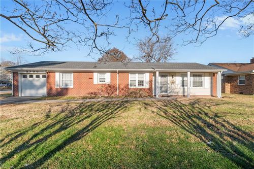 3700 Van Buren Dr, Virginia Beach, VA, 23452-3149 | Card Image