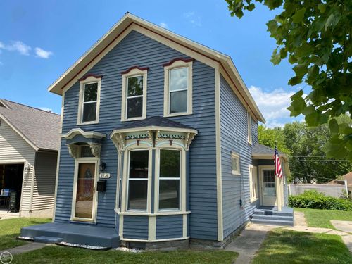 2726 Forest St, Port Huron, MI, 48060-2978 | Card Image