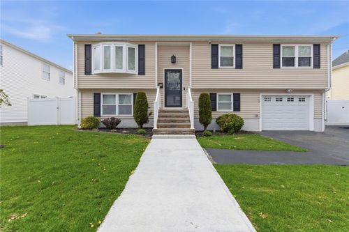 48 Columbus Ave, North Providence, RI, 02911-2442 | Card Image