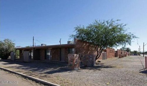 425 E Delano Street, Tucson, AZ, 85705 | Card Image