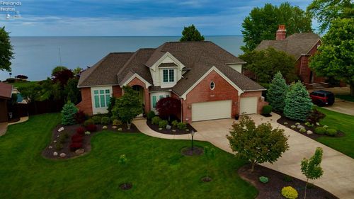1705 Lands End Dr, Huron, OH, 44839-9502 | Card Image