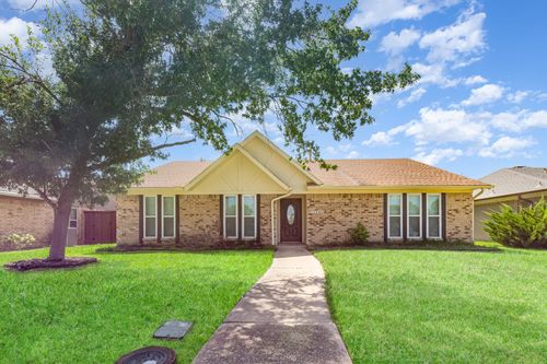229 S Heartz Rd, Coppell, TX, 75019-5815 | Card Image