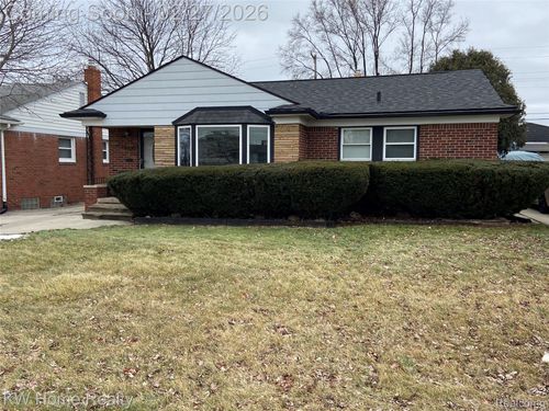 18100 Holland Ave, Eastpointe, MI, 48021-2671 | Card Image