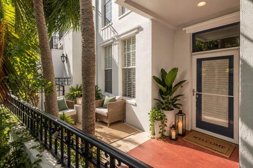 660 Delmar Ter S, St Petersburg, FL, 33701-4495 | Card Image