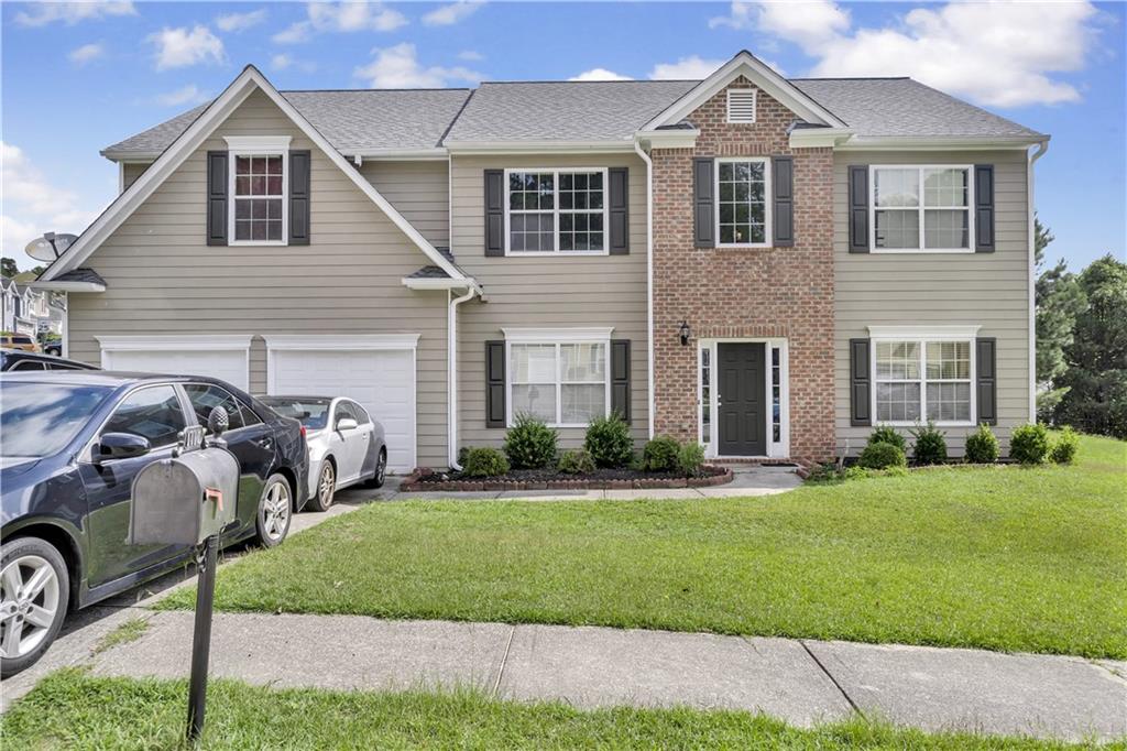 Misty Valley Ct, Lawrenceville, GA 30045