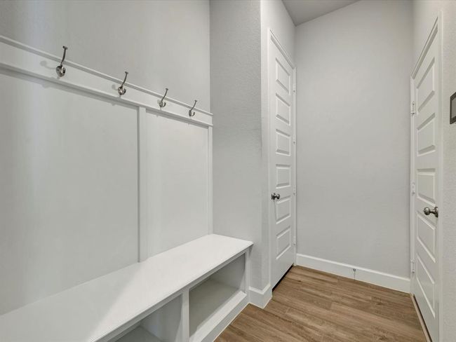 Mudbench off of garage | Image 30