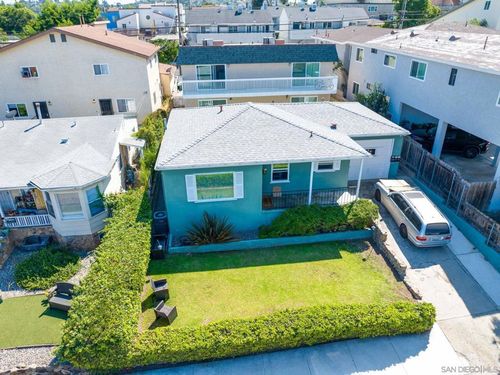39 Mentone St, San Diego, CA, 92107 | Card Image