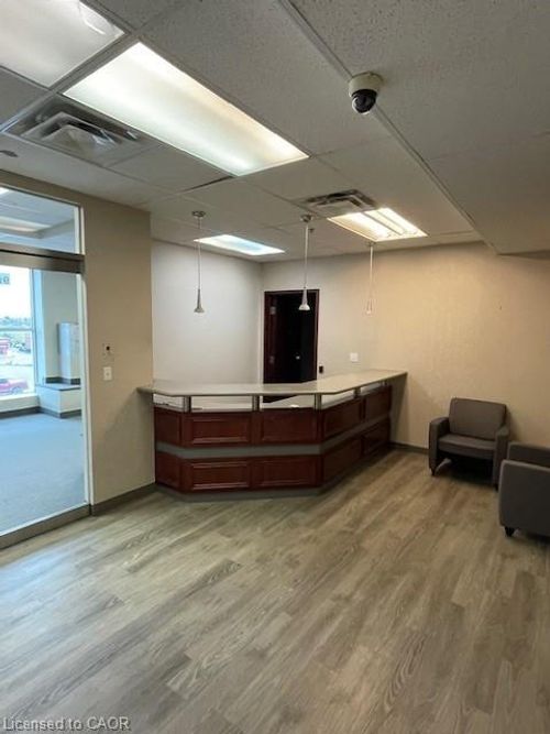 {{alt}} | Card Image