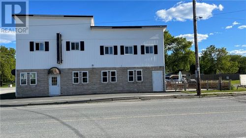 9 King St E, Saint Charles, ON, P0M2W0 | Card Image