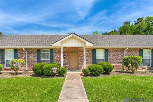 412 E Beech St, Ponchatoula, LA, 70454-2536 | Card Image