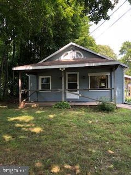 1451 Horse Shoe Pike, GLENMOORE, PA, 19343-1147 | Card Image