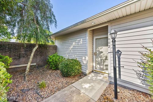 1002 Summerlin Falls Ct, Wilmington, NC, 28412-5216 | Card Image