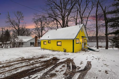 12093 Winans Rd, Dowling, MI, 49050-8814 | Card Image