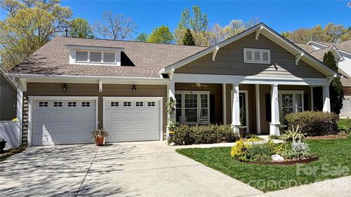 1104 Aringill Ln, Matthews, NC, 28104-8043 | Card Image