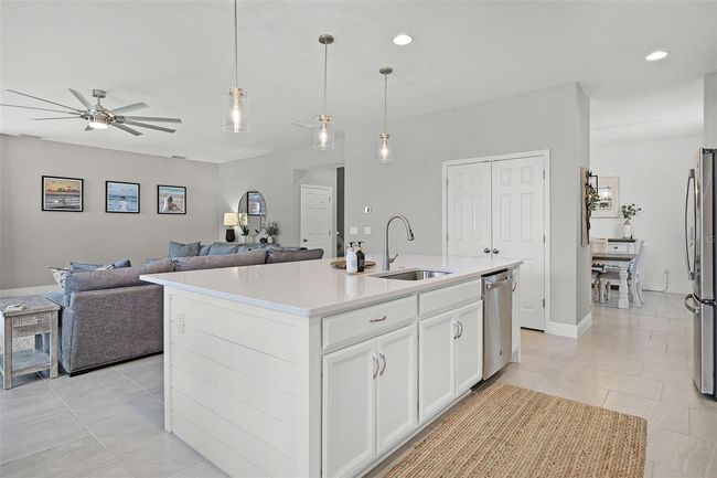 391 Cheeota Ct, House other with 5 bedrooms, 4 bathrooms and null parking in Minneola FL | Image 11