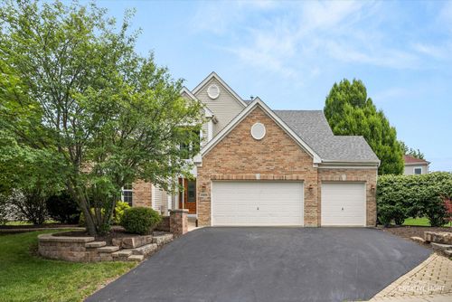 1608 Trails End Ln, Bolingbrook, IL, 60490-3288 | Card Image