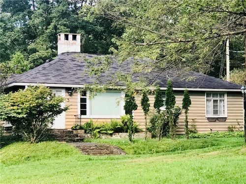 3 White Oak Rd, Laughlintown, PA, 15655-1007 | Card Image