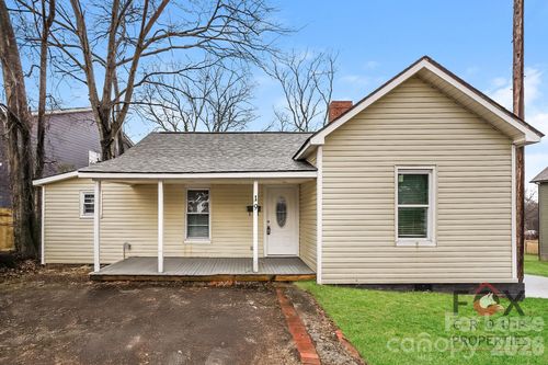 19 Powder St Nw, Concord, NC, 28025-4925 | Card Image