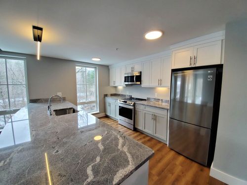 apt-206-195 Mechanic St, Lebanon, NH, 03766-1574 | Card Image