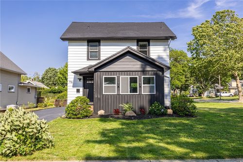 179 Woodcrest Rd, Greece, NY, 14616-4020 | Card Image