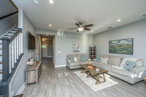 109 Queen Palm Ct, Summerville, SC, 29485-5863 | Card Image
