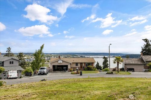 960 Capital Street, Oak Harbor, WA, 98277 | Card Image