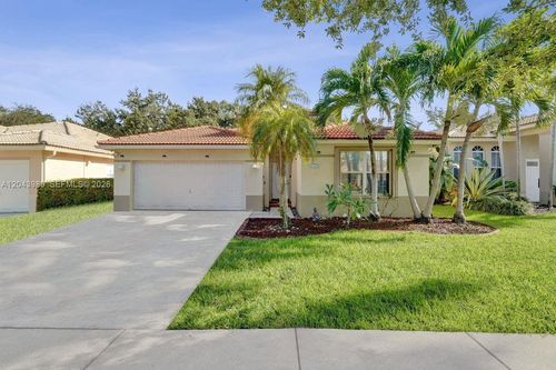 14003 N Cypress Cove Cir, Davie, FL, 33325-6735 | Card Image
