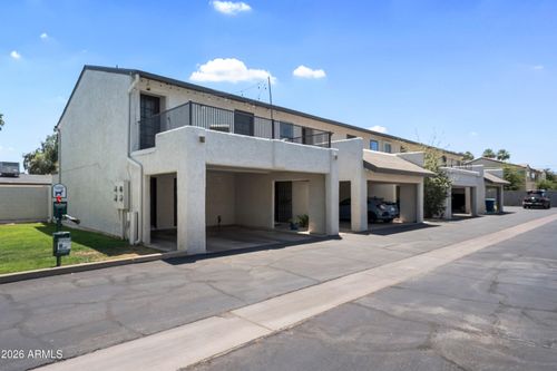 11-3136 N 38th St, Phoenix, AZ, 85018-6334 | Card Image