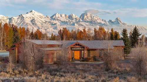 6240 Prickly Pear Ln, Jackson, WY, 83001-9574 | Card Image