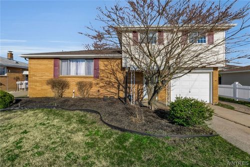 55 Nassau Ln, Cheektowaga, NY, 14225-4815 | Card Image