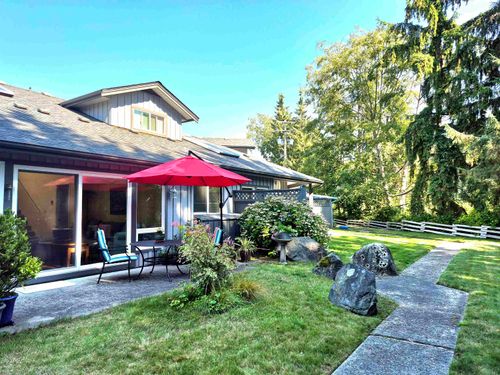 12-5761 Wharf Ave, Sechelt, BC, V7Z0H5 | Card Image