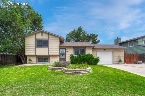 7418 River Bend Rd, Colorado Springs, CO, 80911-9653 | Card Image