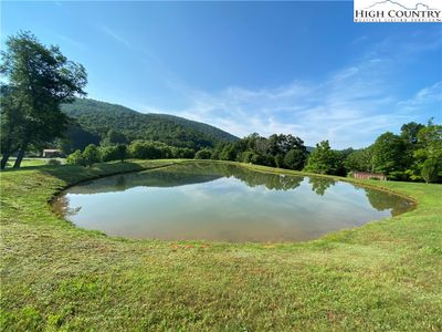 Common area pond | Image 3