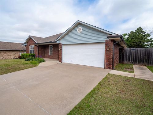 2264 Gray Dove Drive, Shawnee, OK, 74804 | Card Image