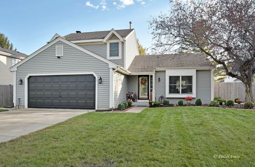 873 Dartmoor Dr, Crystal Lake, IL, 60014-8836 | Card Image