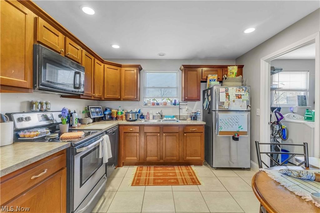 Residential Lease in Avon 4