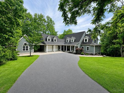 1752 Quarry Creek Ln, New Richmond, OH, 45157 | Card Image