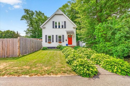 225 E Water St, Rockland, MA, 02370-1865 | Card Image