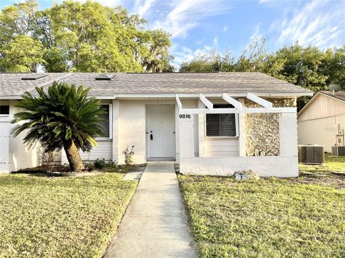 9816 River Crest Court, ORLANDO, FL, 32825 | Card Image