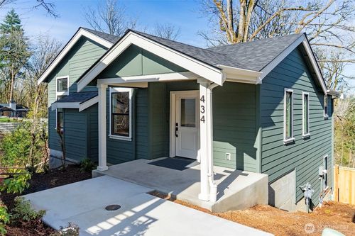 434 20th Ave, Kirkland, WA, 98033-4931 | Card Image