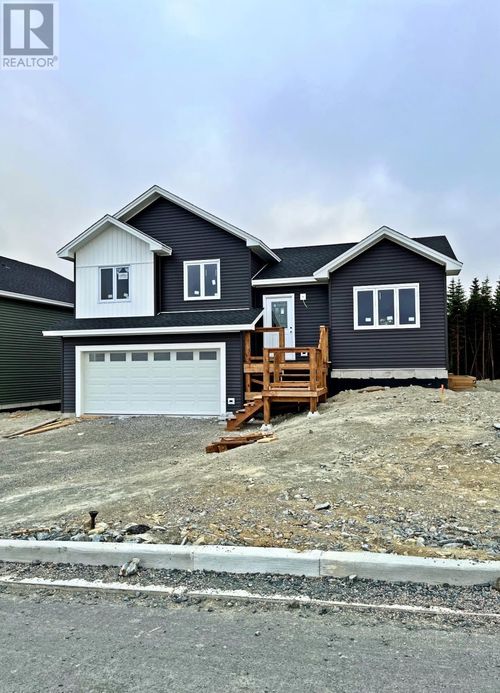 39 Av Kemble, Paradise, NL, A1L4J1 | Card Image