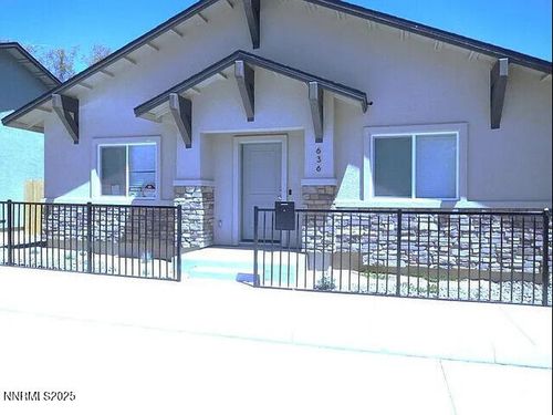 847 Bell St, Reno, NV, 89503-3647 | Card Image