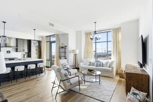 apt-405-5 Gadsdenboro Street, Charleston, SC, 29401 | Card Image