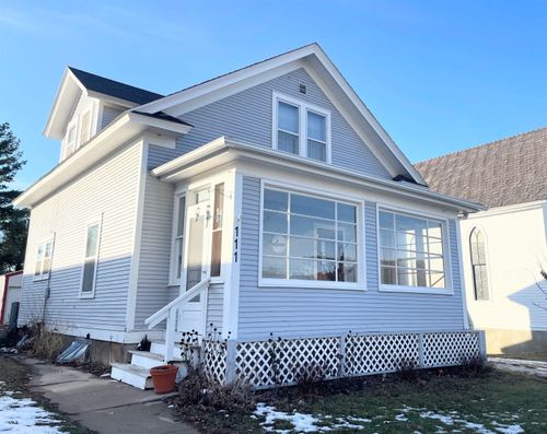 111 N Mill St Street, Decorah, IA, 52101 | Card Image